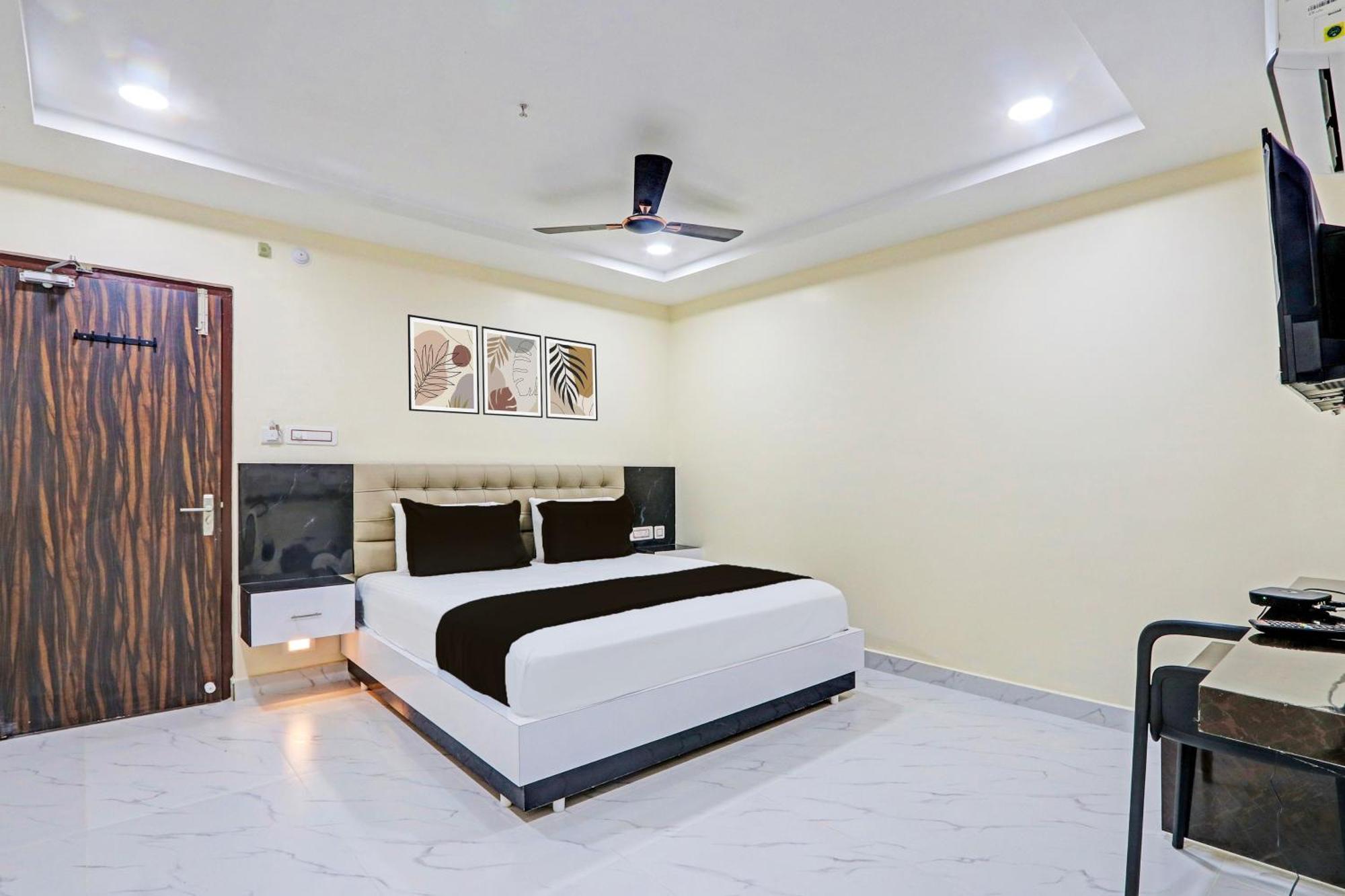 Super Hotel O Sri Vishnu Residency Kottapalli Exteriör bild