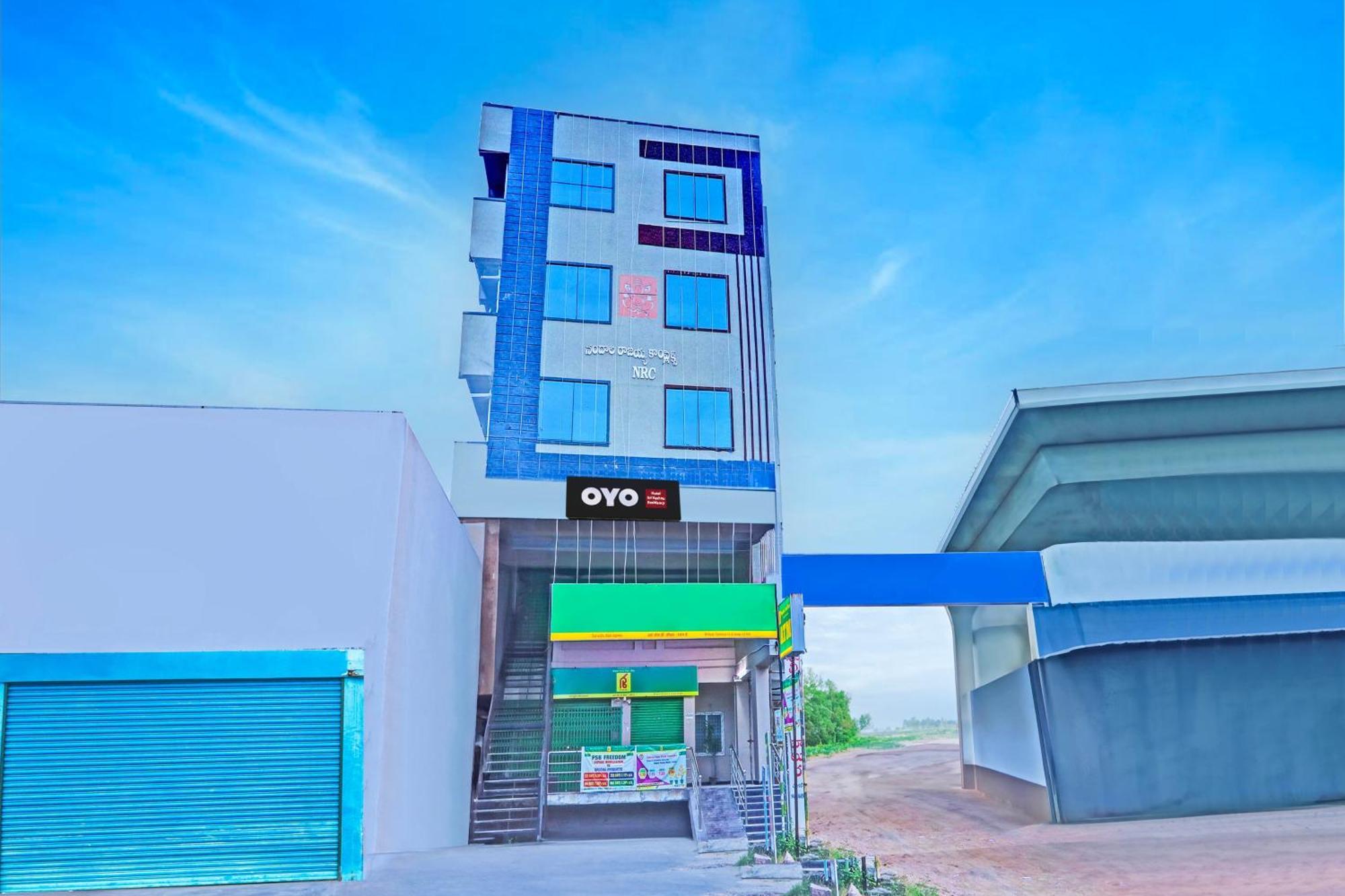 Super Hotel O Sri Vishnu Residency Kottapalli Exteriör bild